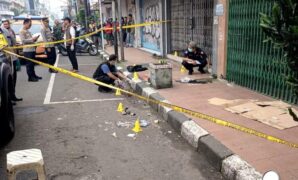 1765278271122-lokasi-penemuan-mayat-di-jalan-otista-kota-bandung-1765247766202_169