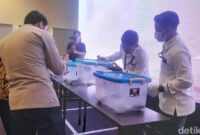 1765451049646-kepala-subdirektorat-pengawasan-pestisida-direktorat-jenderal-prasarana-dan-sarana-pertanian-kementerian-pertanian-budi-hanapi-1765449174320_169