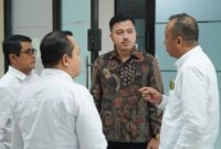 1765451063859-komisi-ii-dprd-kota-bogor-bersama-perumda-pasar-pakuan-jaya-ppj-rabu-10122025-menggelar-rapat-membahas-capaian-kinerja-ppj-ren-1765430522483_169