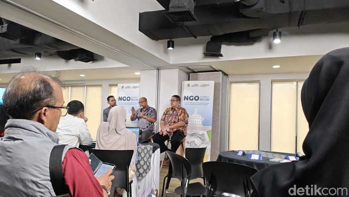 1765494258695-ngo-summit-2025-dengan-pemprov-jabar-dan-pemerintah-kabupatenkota-1765459933565_169