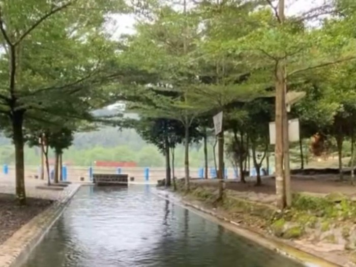 1765710285378-pesona-situ-ciranca-majalengka-1765613080219_43