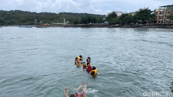 1765775083867-wahana-watersport-di-pangandaran-1765678924370_169