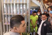 1765991056782-polda-jabar-menetapkan-resbob-jadi-tersangka-1765961311167_169