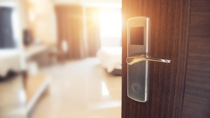 1766034258565-ilustrasi-kamar-hotel-1746766850807_169