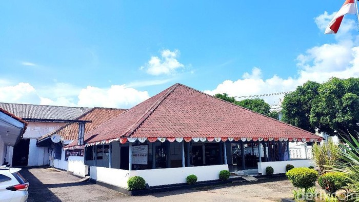 1766034263195-salah-satu-tempat-cagar-budaya-di-kabupaten-ciamis-1765954824671_169