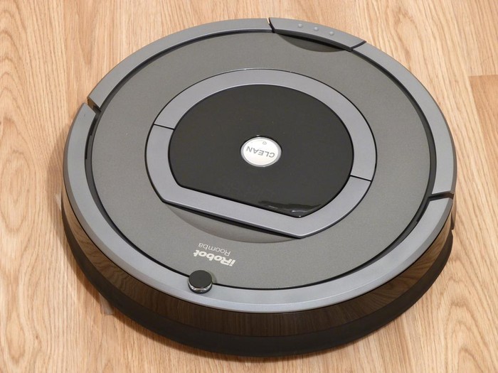 1766034267436-roomba-1765857985871_43