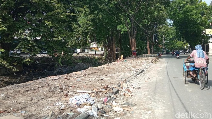 1766077470007-kondisi-di-sekitar-sungai-sukalila-usai-dilakukan-penertiban-1766058983954_169