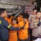 1766228682436-polisi-amankan-belasan-pemuda-yang-bacok-warga-cimahi-1766132411374_169