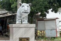 1766919866745-patung-macan-putih-di-kediri-yang-viral-memiliki-bentuk-unik-1766820810783_169