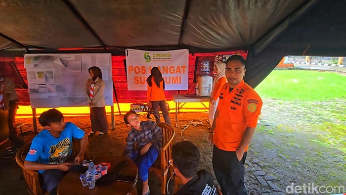 1767027853527-pos-hangat-basarnas-di-sukabumi-1766992628077_169