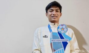 1767351967008-kiper-timnas-futsal-indonesia-u-16-azmi-anugrah-1767334828212_169