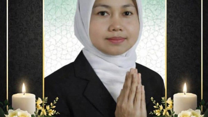 1767373478159-poster-duka-cita-atas-meninggalnya-kepala-desa-terpilih-hj-tarsitem-1767352846813_169