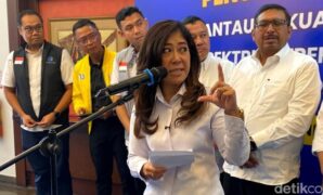 1767611111459-menkomdigi-meutya-hafid-resmi-tutup-posko-nataru-2025-1767601033216_169