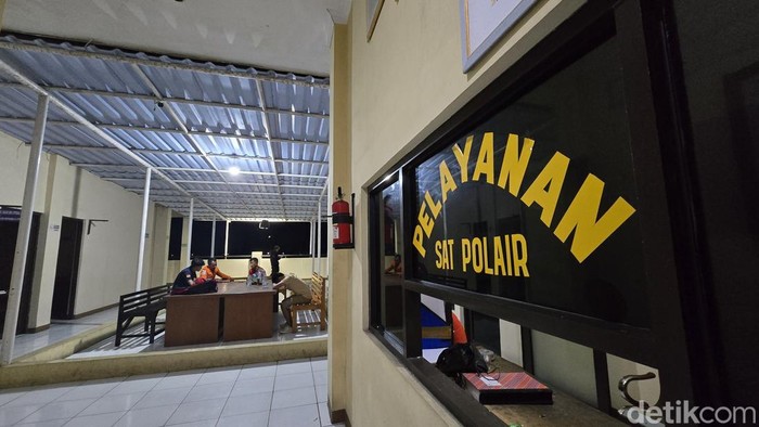 1767675874210-ilustrasi-insiden-jetski-di-pantai-buffalo-sukabumi-1767661993967_169