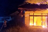 1768021472160-kebakaran-rumah-di-kawali-ciamis-1768012242868_169