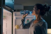 1768064659765-minum-air-putih-sebelum-tidur-detikhealth-1752827150016_169