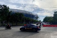 1768107867028-susana-di-jalan-sor-gbla-jelang-pertandingan-persib-vs-persija-1768093056928_169