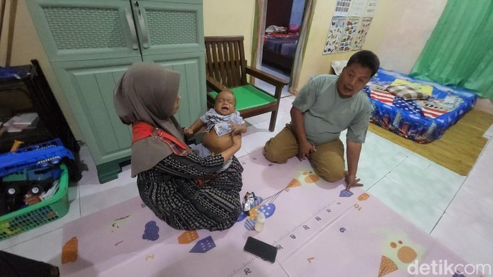 1768215871985-fawwas-rosdiana-digendong-sang-ibu-1768200677843_169