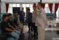 1768302252430-para-korban-tppo-di-tasikmalaya-dimintai-keterangan-1768283021810_169