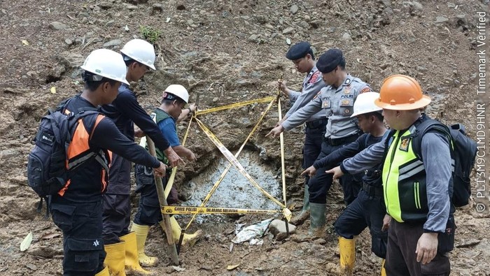 1769144661695-suasana-di-pertambangan-pongkor-bogor-1768787570711_169