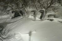 1769274274571-kondisi-kota-kamchatka-rusia-yang-dikepung-salju-tebal-hingga-setinggi-2-5-meter-1769062905183_169