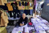 1769274275670-pedagang-pasar-andir-kota-bandung-1769043821567_169